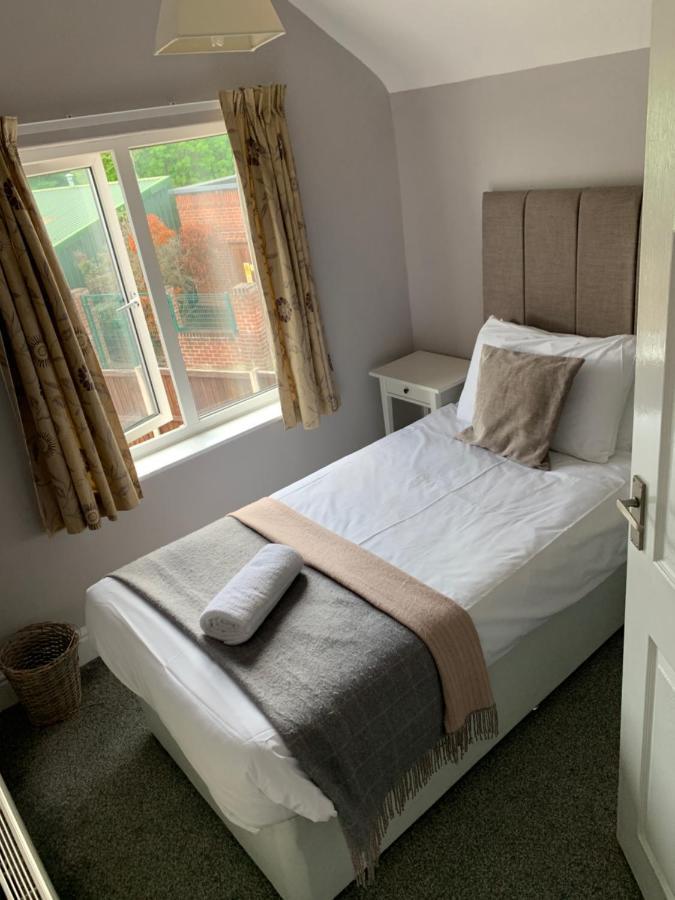 Newlyn House Apartman Christleton Kültér fotó