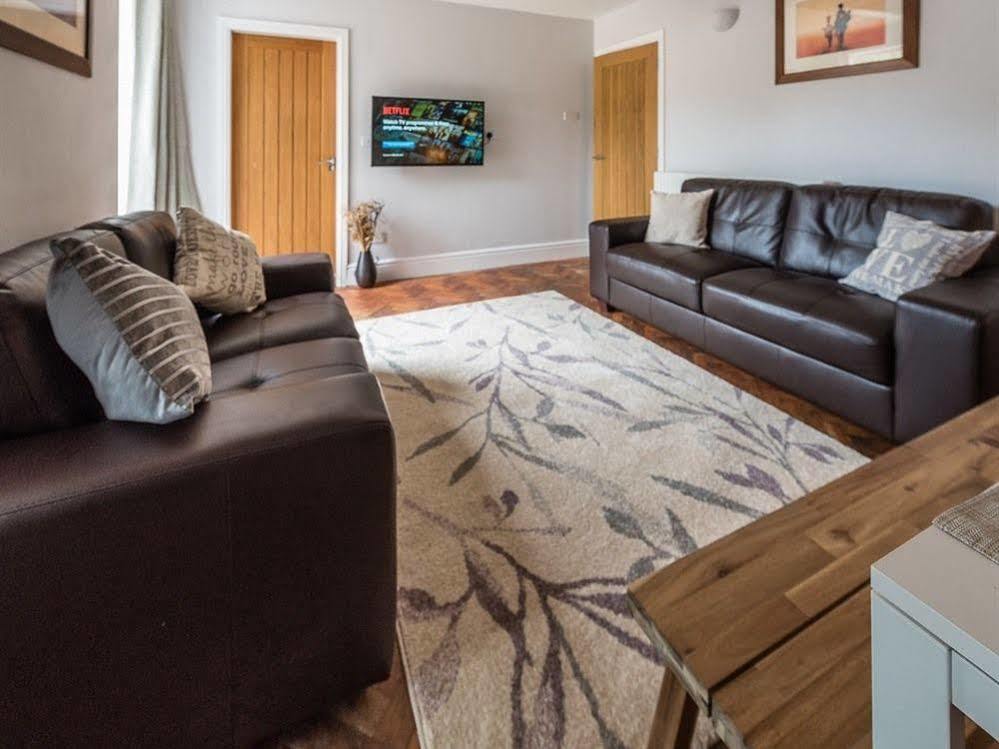 Newlyn House Apartman Christleton Kültér fotó